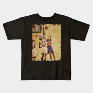 Kevin Johnson vs Michael Jordan in The 1993 NBA Finals Kids T-Shirt